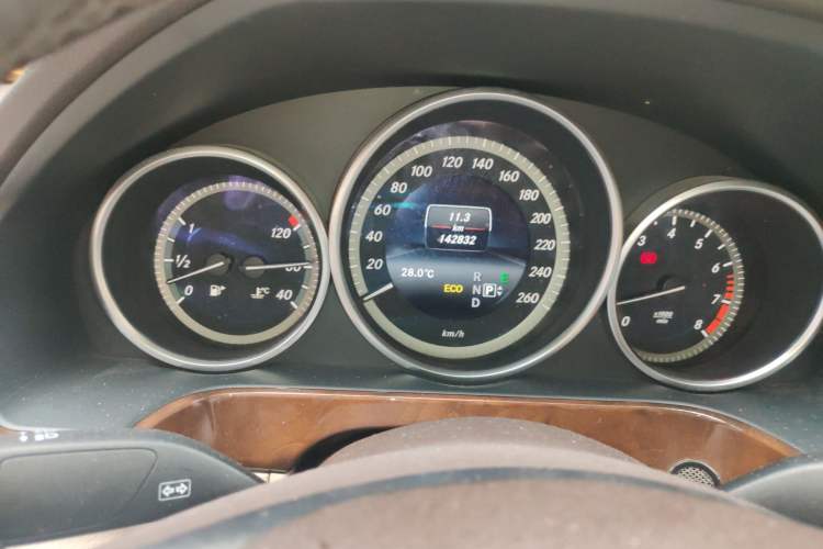 Used Mercedes-Benz E-Class 2014 E 260 L Luxury Model Instrument Cluster