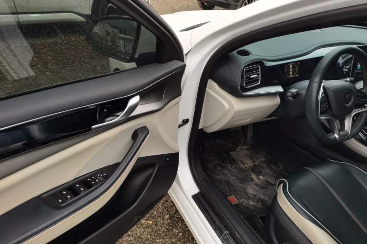 Used BYD Qin PLUS 2021 EV 400KM Luxury Model