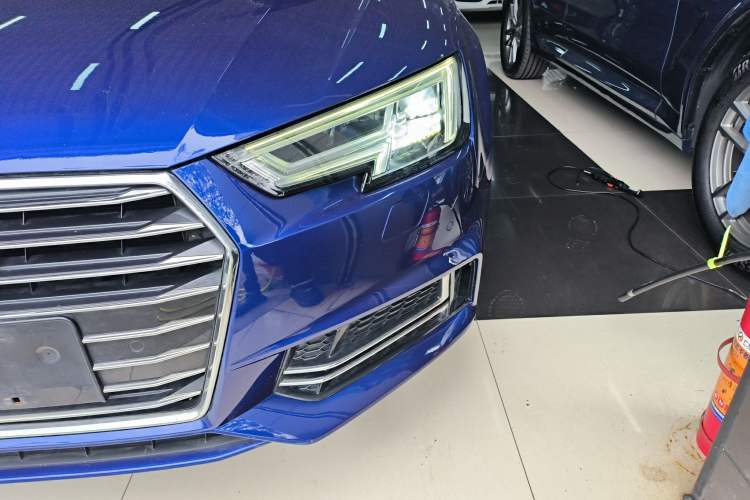 Used Audi A4L 2019 40 TFSI Ambition China VI