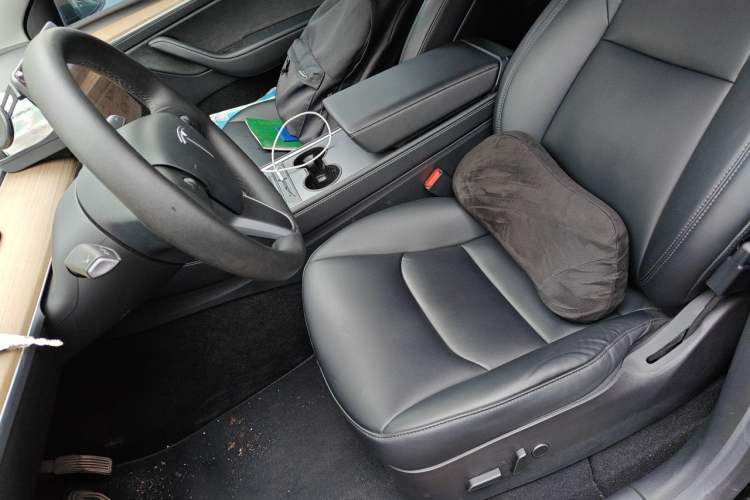 Used Tesla Model Y 2022 Rear-Wheel-Drive Version
