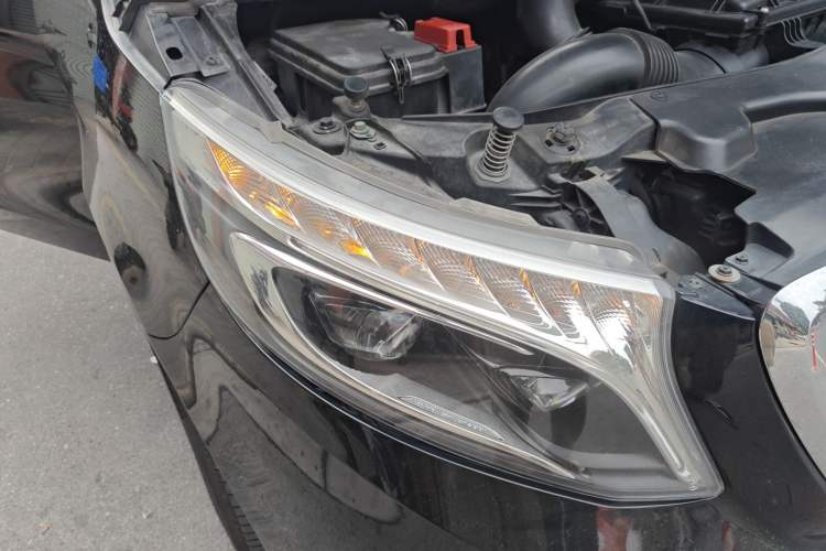 Used Mercedes-Benz Vito 2018 2.0T Business Version China VI Emission Standard