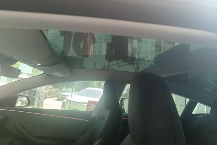 Used Tesla Model 3 2023 Rear-Wheel-Drive Version
