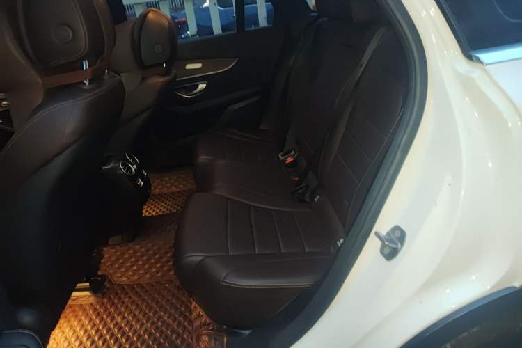 Used Mercedes-Benz GLC 2020 Facelift GLC 300 L 4MATIC Dynamic Edition