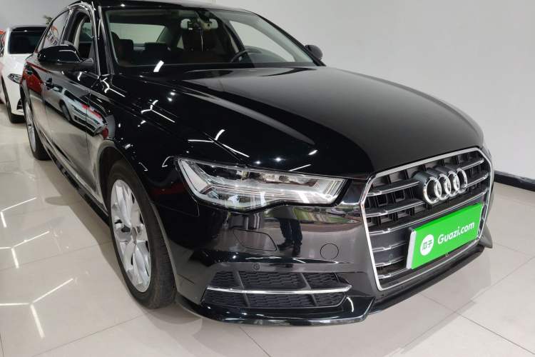 Used Audi A6L 2018 35 TFSI Collector's Edition Front Right 45 Deg