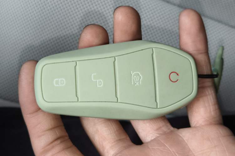 Used BYD Song Pro New Energy 2024 HONOR Edition DM-i 110KM Excellence Model Vehicle Key