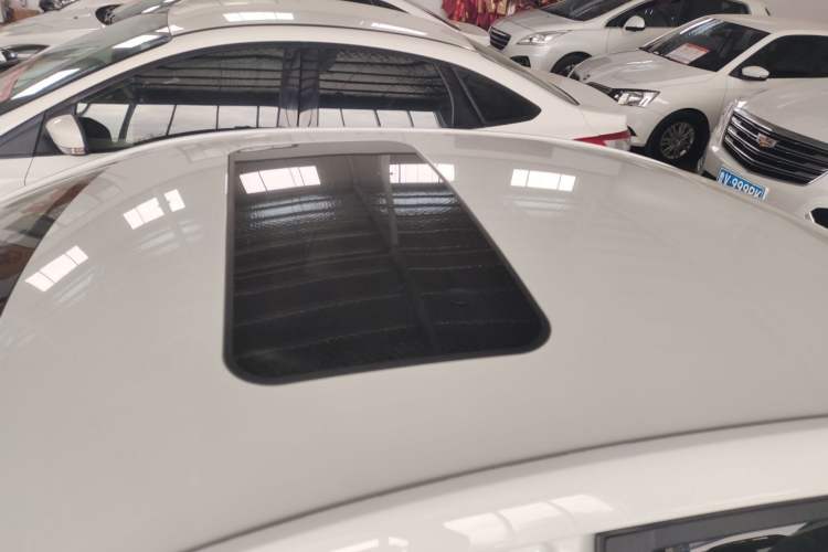 Used Roewe i5 2021 1.5L CVT Starry Edition
