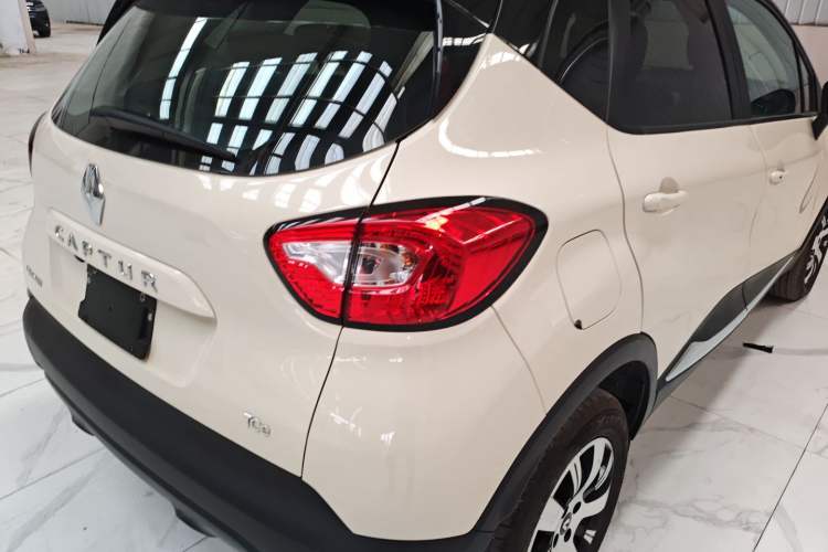 Used Renault Captur 2015 1.2T Automatic Comfort Edition
