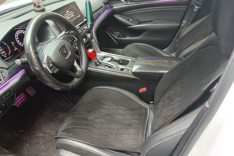 Used Honda Accord 2022 260TURBO Phantom Night · Prestige Edition Left Front Seat