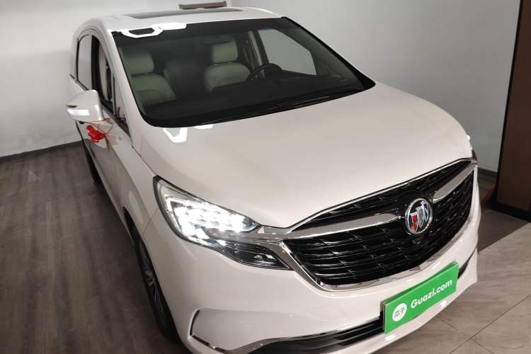 Used Buick GL8 2022 ES Landtrek 653T Comfort Edition