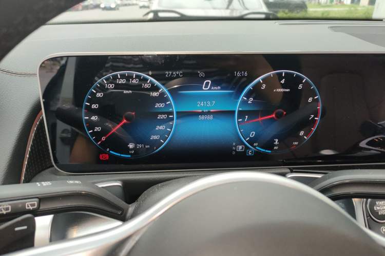 Used Mercedes-Benz GLB 2020 Updated GLB 200 Dynamic Edition Instrument Cluster
