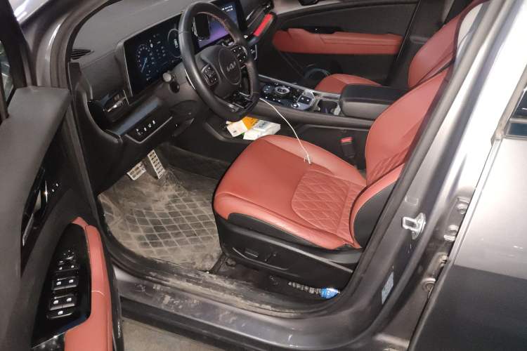 Used Kia Sportage (Chinese Domestic Model) 2023 2.0T Four-Wheel Drive Flagship Version