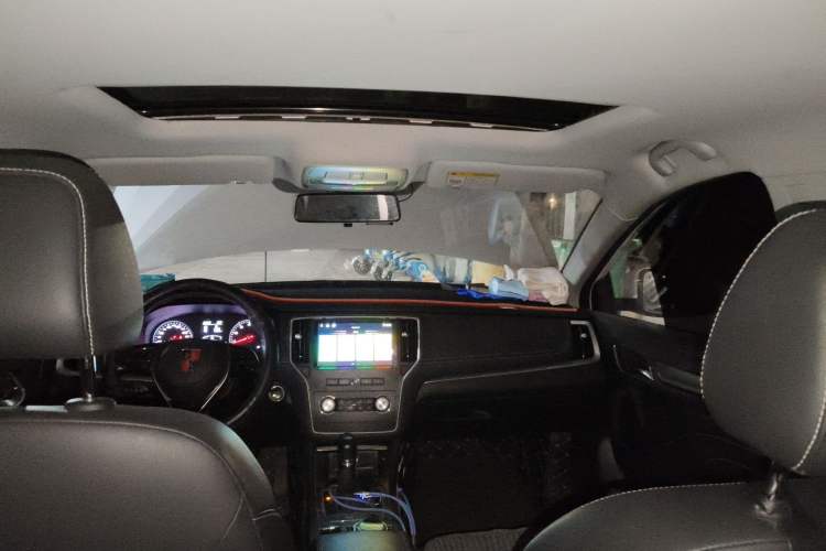 Used Roewe i6 2018 20T Automatic Internet ZhiZun Edition