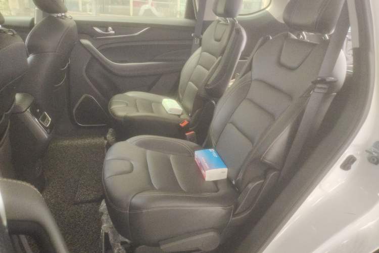 Used CHANGAN OSHAN COSPro 2021 1.5T Automatic Flagship 7-Seater
