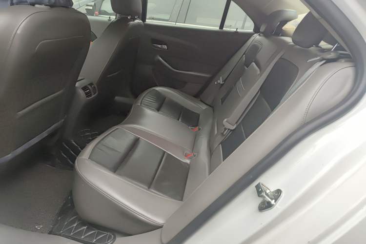 Used Chevrolet Malibu 2014 2.0L Automatic Luxury Edition
