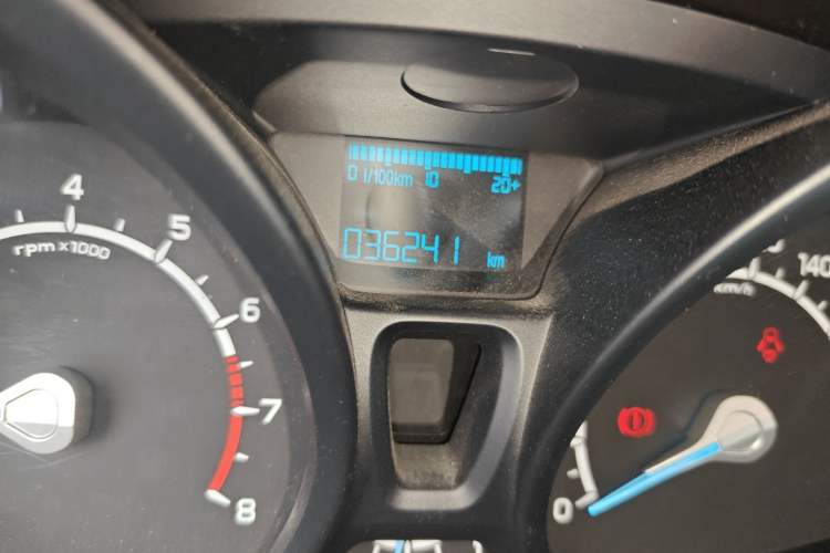 Used Ford EcoSport 2013 1.5L Manual Comfort Model