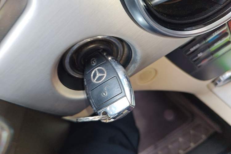 Used Mercedes-Benz GLK-Class 2015 GLK 260 4MATIC Dynamic Edition Ultimate Version