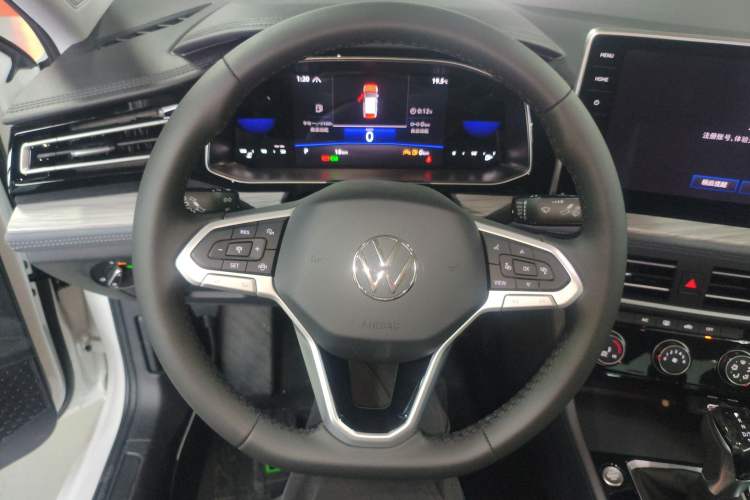 Used Volkswagen Sagitar 2026 Model 30 Million Units Selected 300TSI DSG Surpassing Edition