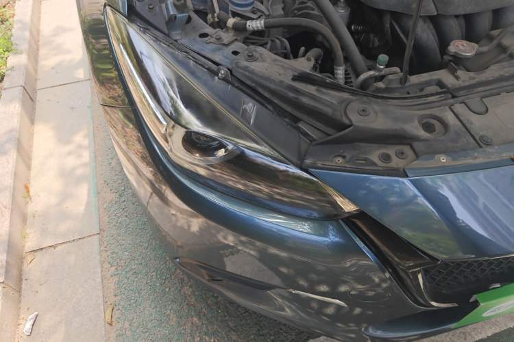 Used Mazda 3 Axela 2017 Sedan 1.5L Automatic Luxury Model Emission Standard China V