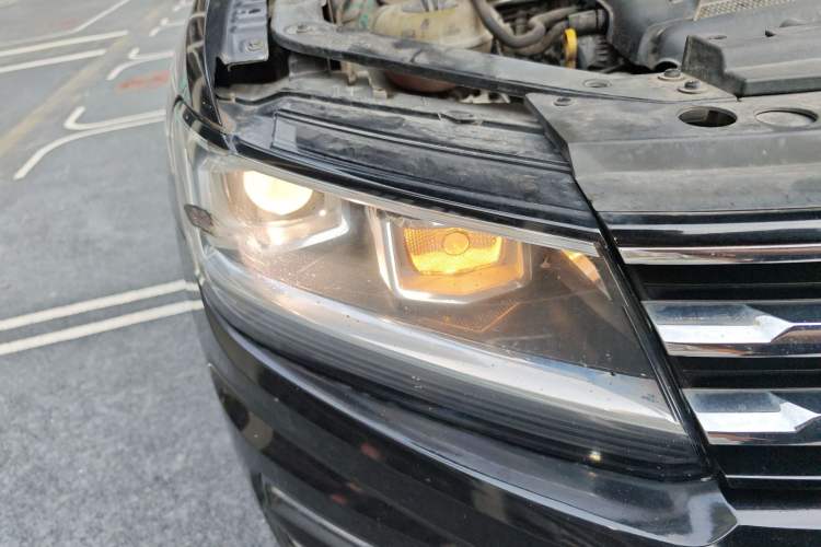 Used Volkswagen Tiguan L 2017 330TSI Automatic Two-Wheel Drive Luxury Edition