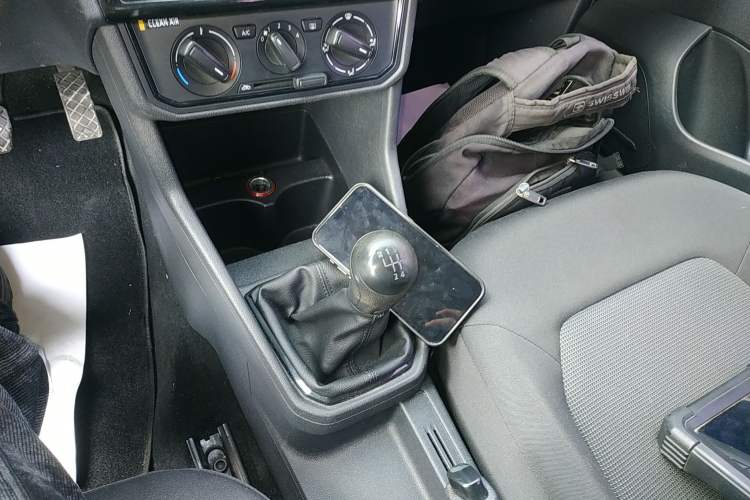 Used Volkswagen Jetta 2017 1.4L Manual Fashion Edition