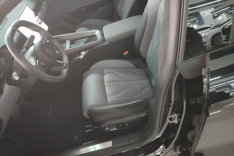 Used Zeekr 007GT 2025 Rear-Drive Intelligent Driving Version 75 kWh
