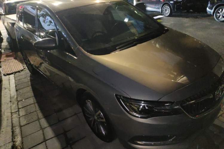 Used Buick GL6 2018 18T 6-Seater Prestige Model