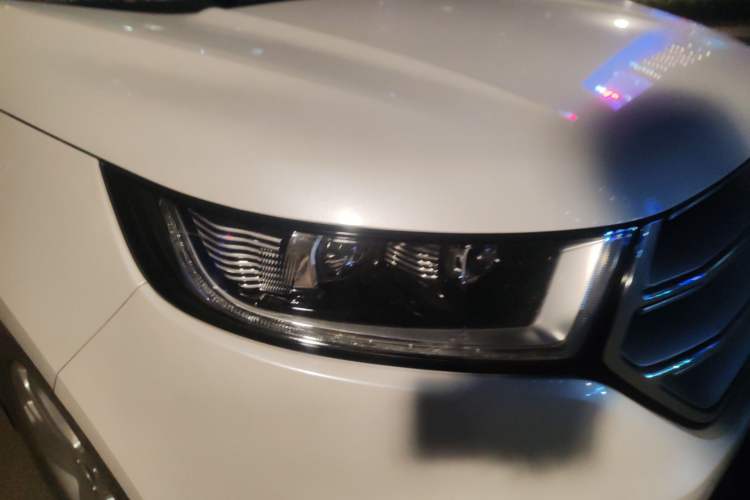 Used Ford Edge 2015 2.0T GTDi 4x4 High-Grade Model