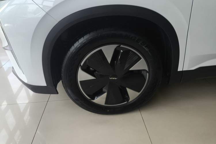 Used Dongfeng Aeolus L7 New Energy 2025 205 Ultra-Long Range Deluxe Edition
