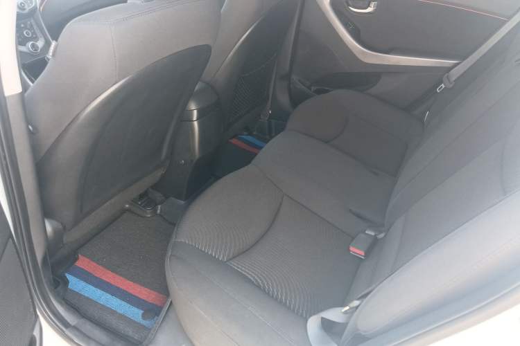 Used Hyundai Elantra (5th Generation / Langdong) 2016 1.6L Automatic Prestige Model