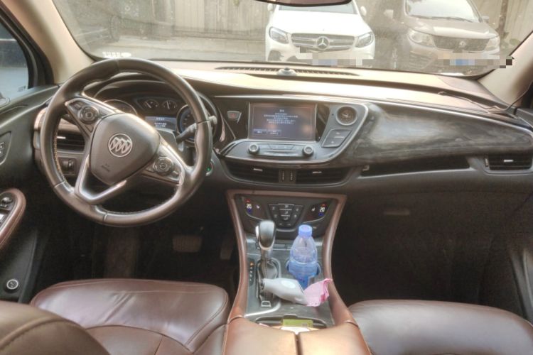 Used Buick Envision 2016 28T Four-Wheel Drive Luxury Model Center Console