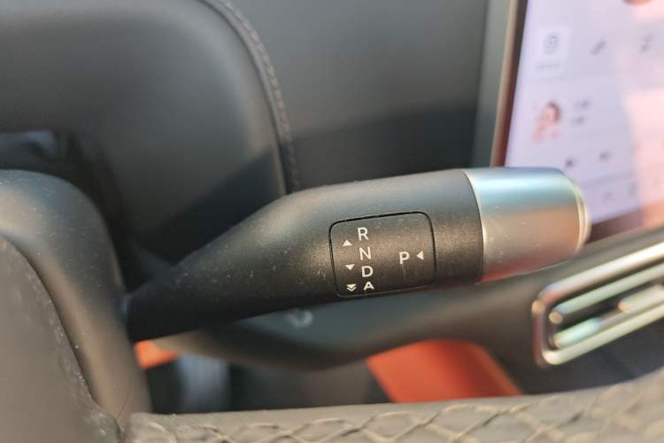 Used Li Auto L8 2023 Pro Model
