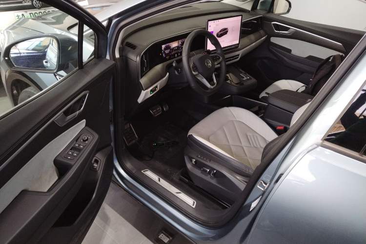 Used Volkswagen Talagon 2026 Model 450TSI Four-Wheel Drive Flagship 6-Seater
