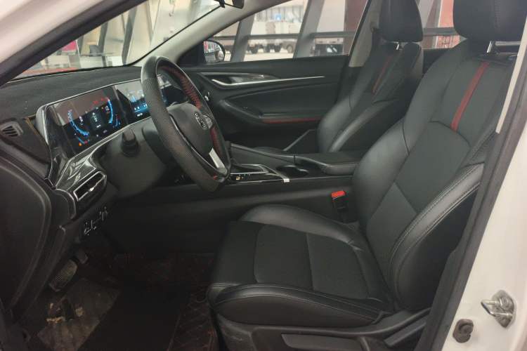 Used CHANGAN Eado 2020 PLUS 1.6L GDI Automatic Luxury Model