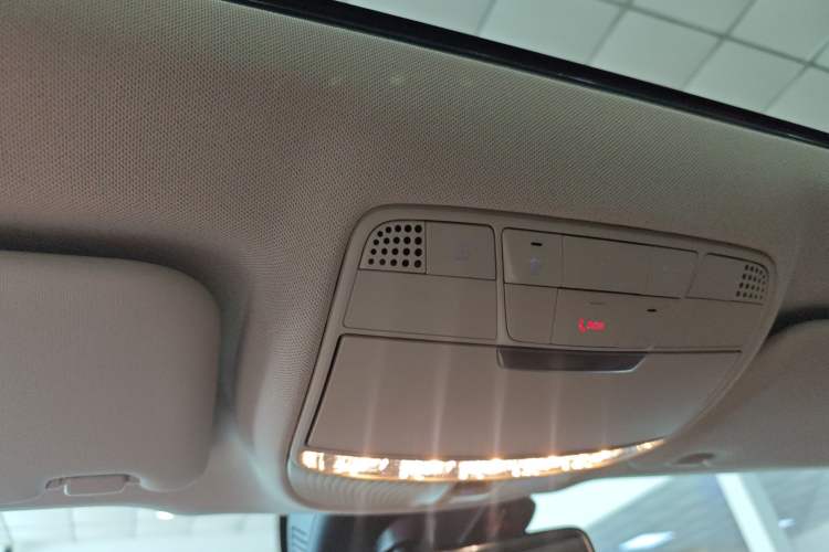 Used Mercedes-Benz E-Class 2023 Updated E 300 L Fashion Edition
