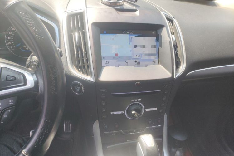 Used Ford Edge 2016 EcoBoost 245 Four-Wheel Drive Titanium 7-Seater Audio And AC Panel