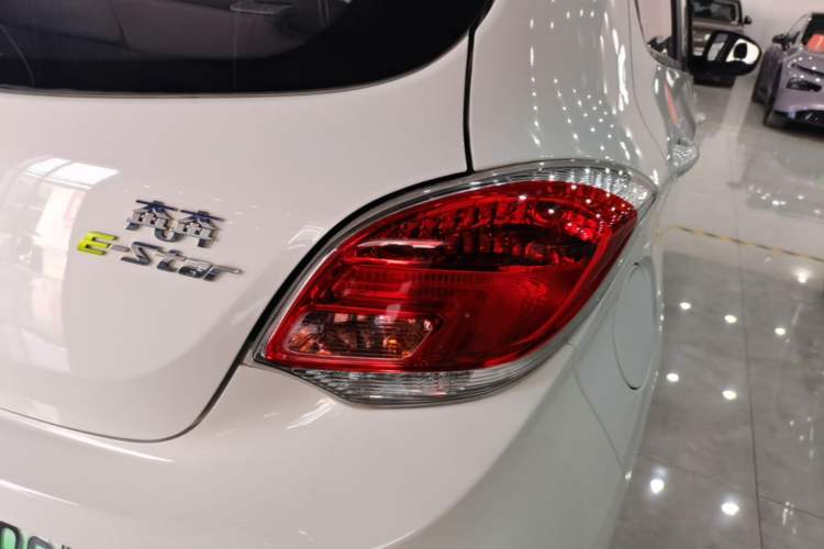 Used CHANGAN Benni E-Star 2020 Heartbeat Edition NMC Lithium Right Rear Taillight