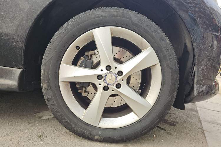 Used Mercedes-Benz M-Class 2014 ML 400 4MATIC Dynamic Model