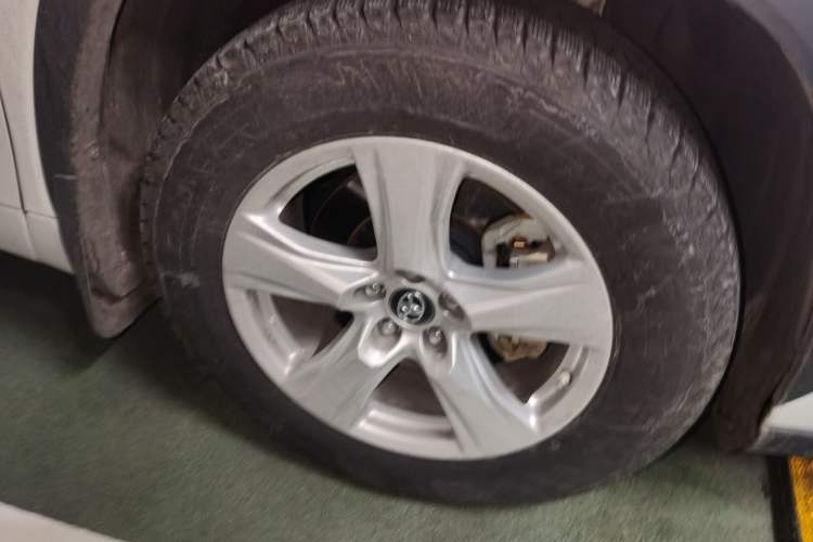 Used Toyota Highlander 2022 Dual-Engine 2.5L Two-Wheel Drive Elite Edition 5 Seats