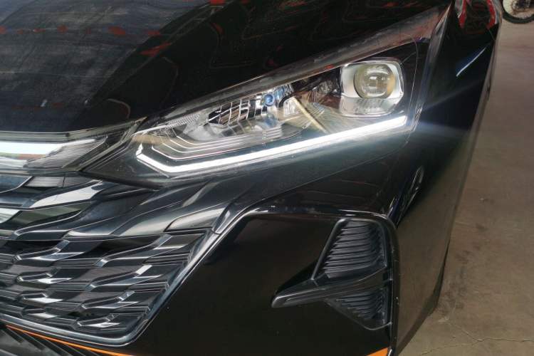 Used Dongfeng Aeolus Yixuan 2023 Mach Edition 1.5L Automatic Chasing Wind Version