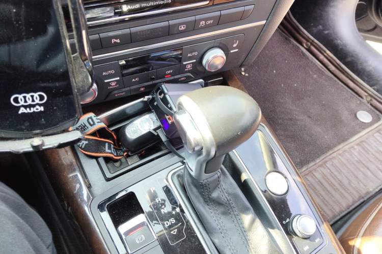 Used Audi A6L 2014 TFSI Comfort Model Gear Lever