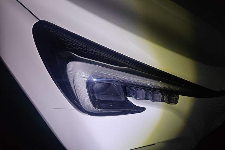 Used CHANGAN OSHAN Benni E-Star 2022 Qingxin Edition Colorful Model Lithium Iron Phosphate
