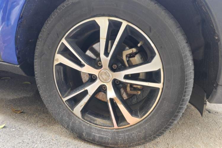 Used JMC Yusheng S330 2016 1.5L GTDi Automatic Two-Wheel Drive Prestige Edition
