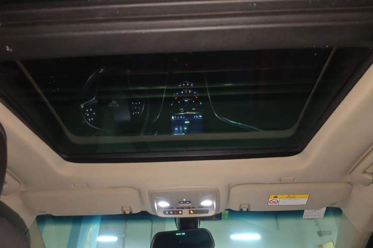 Used Cadillac XTS 2018 28T Tech Edition Headliner