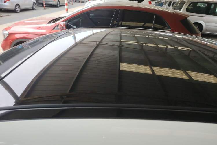 Used Mercedes-Benz C-Class 2019 C 260 L Sport Edition Roof