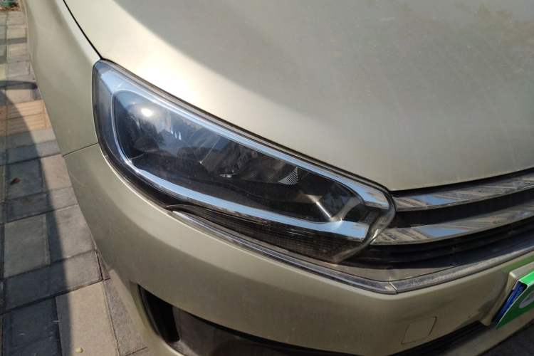 Used Citroen C4 Sega 2016 1.6L Manual Comfort Model Right Front Headlight