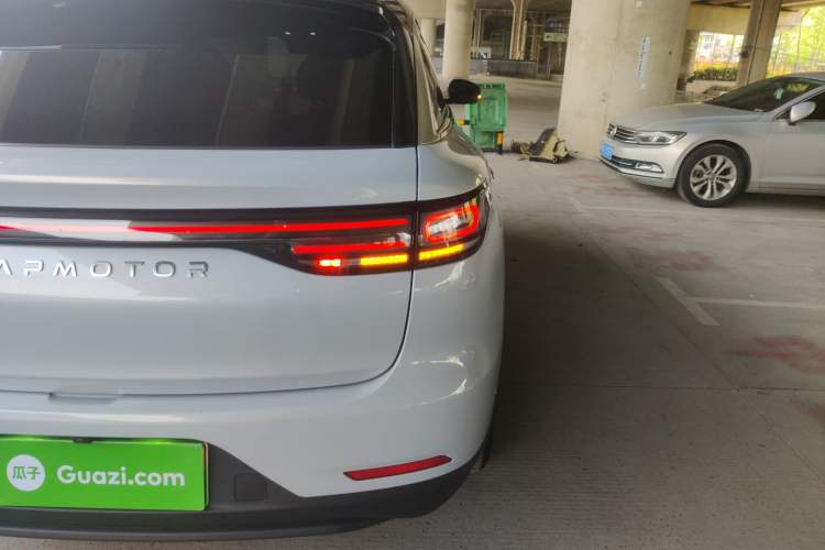 Used Leapmotor C11 2024 All-Electric 580 Luxury Edition Right Rear Taillight