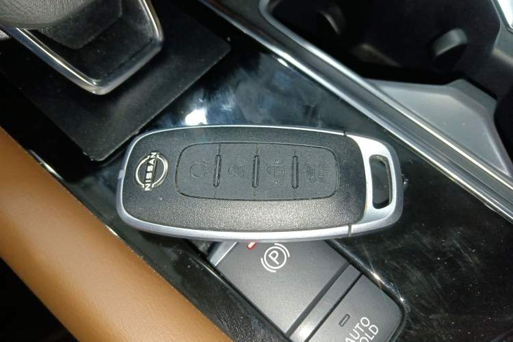 Used Nissan Pathfinder 2024 380 VC-TURBO Four-Wheel Drive Intelligent Driving Version 7 Seats Interior 1