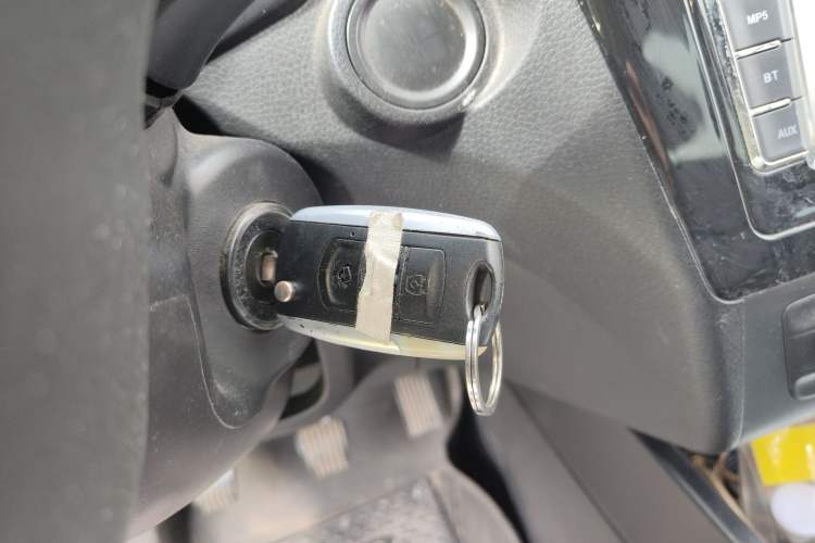 Used Dongfeng Fengon 580 2016 1.8L Manual Comfort Model
