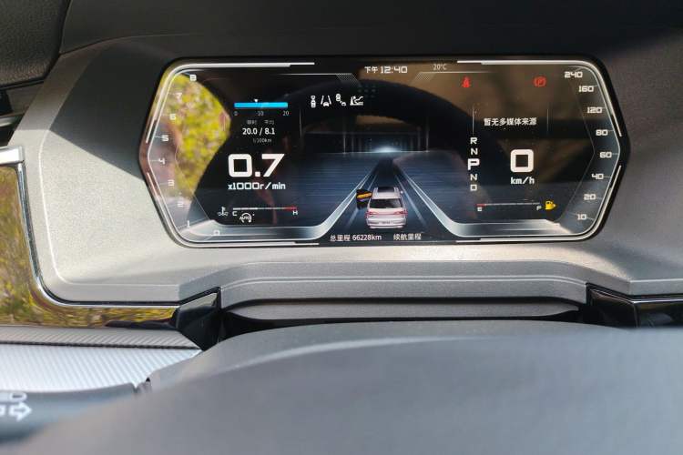 Used Venucia Star 2021 260T Automatic 48V Mild Hybrid Turbocharged Star曜 Edition Odometer Close Up