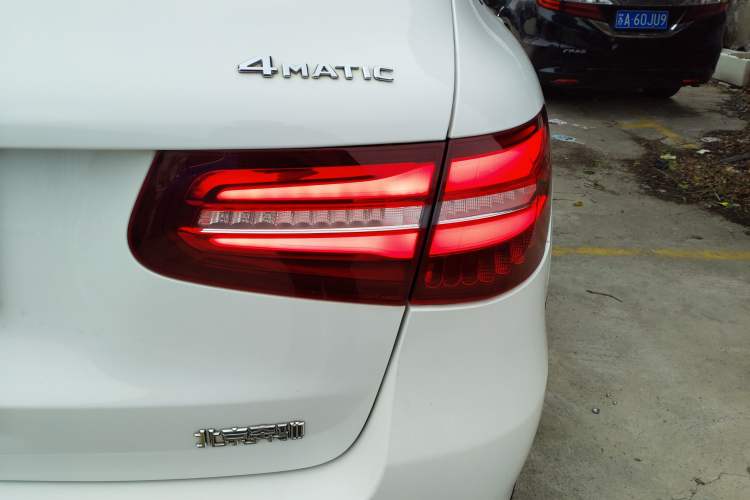 Used Mercedes-Benz GLC 2017 GLC 200 4MATIC
